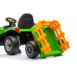 Elektrický traktor s vlečkou BBH-030 na diaľkové ovládanie 2,4G zelená